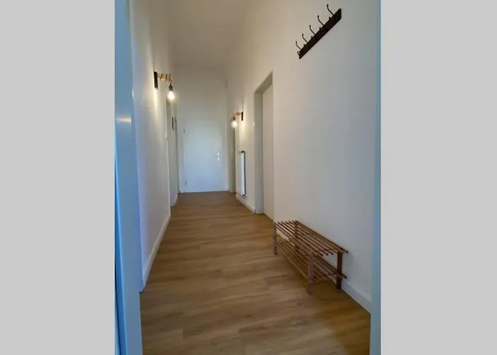 Charmante Altbauwohnung An Der Kesselschleuse 2 埃姆登